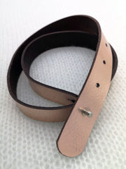 Translation missing: de.sections.featured_product.gallery_thumbnail_alt